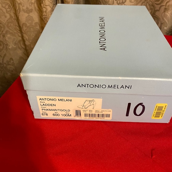 Heels - Picture 2 of 2